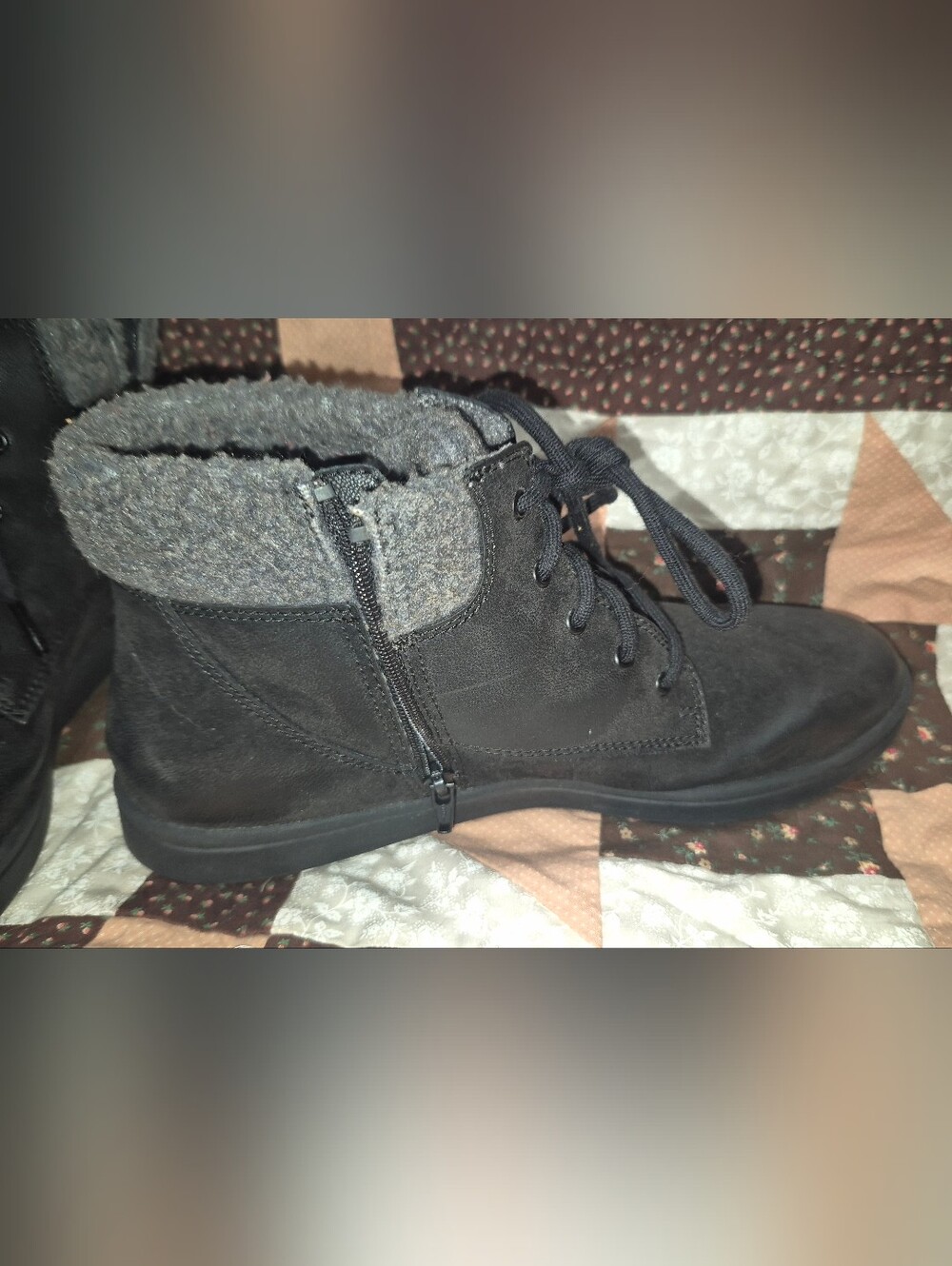 Womens Size 10 Black Boots